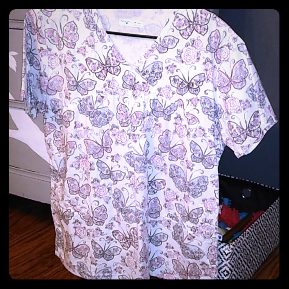 Nurse Mate Gabby scrub top